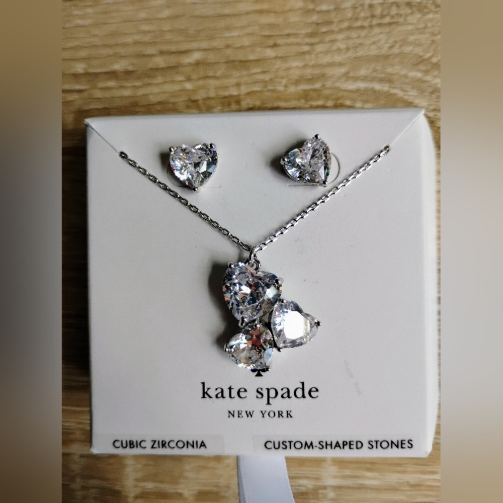 Kate Spade cluster hearts necklace and earrings set - Picture 3 of 3
